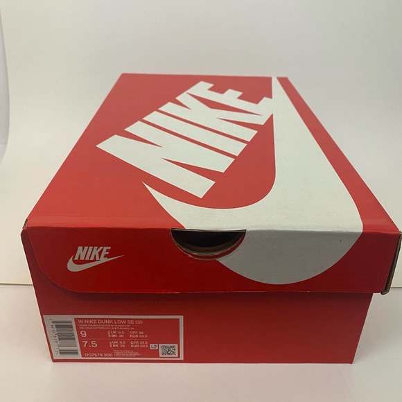 Nike Dunk Low Green Fleece - DQ7579-300 - Picture 8 of 16